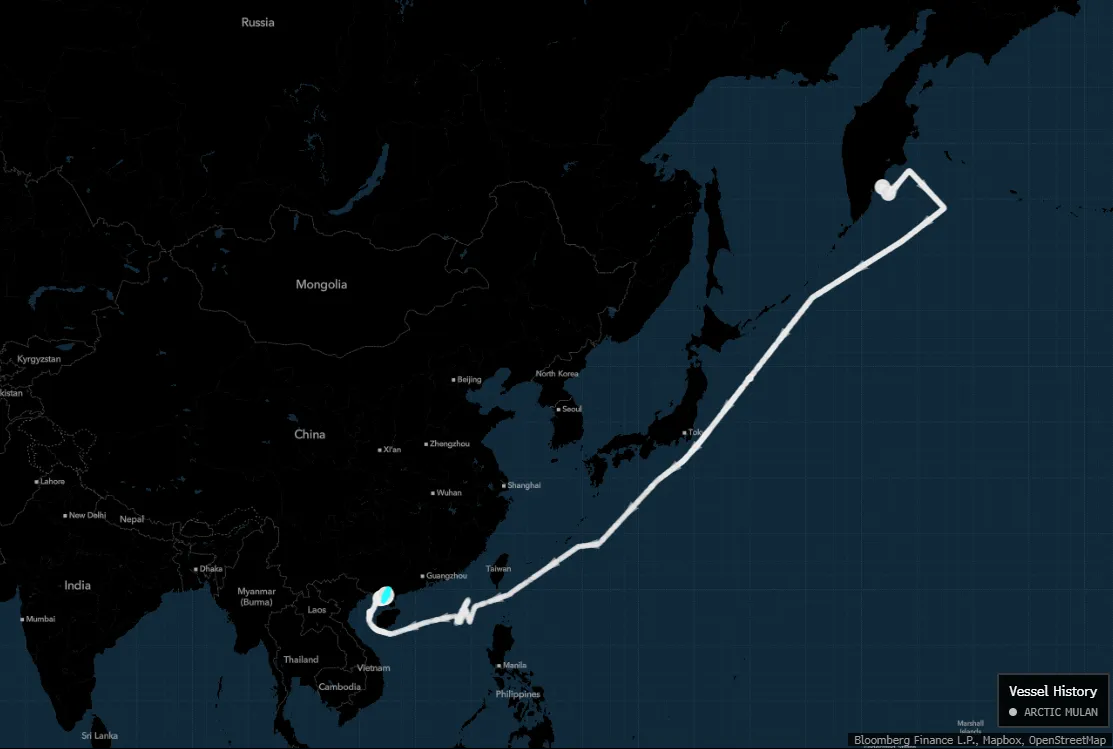 Перший танкер з Arctic LNG 2 пришвартувався у Китаї