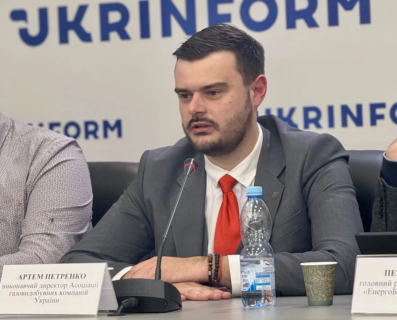 Артем Петренко