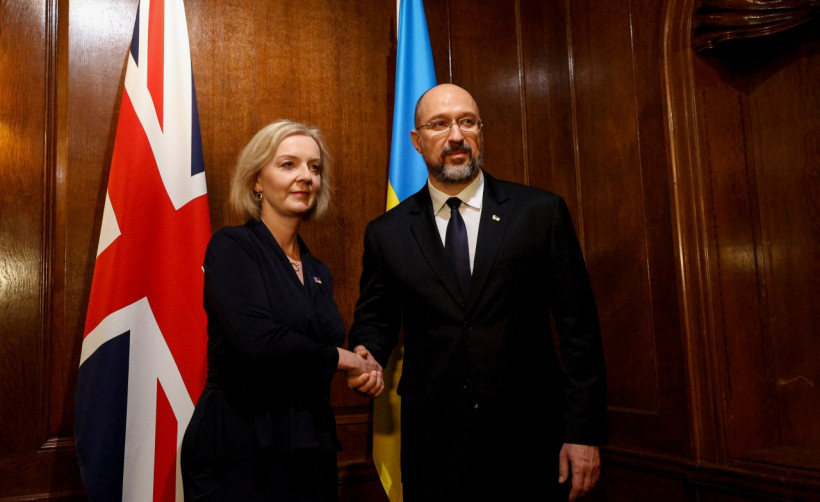 Прем'єр-міністр України Денис Шмигаль та прем'єр-міністр Великобританії Ліз Трасс
